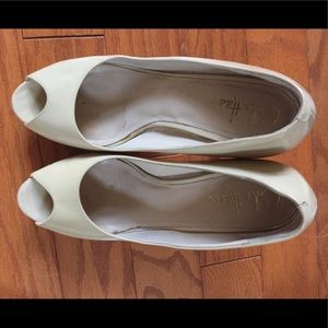 Cole haan peep toe heels